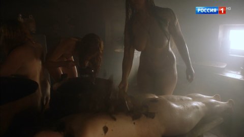 Svetlana Khodchenkova - Topless Scenes in Godunov s01e01 (2018)