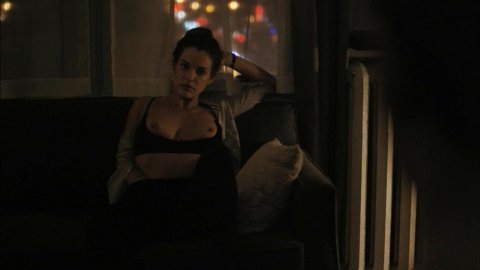 Riley Keough - Topless Scenes in The Girlfriend Experience s01e01 (2016)