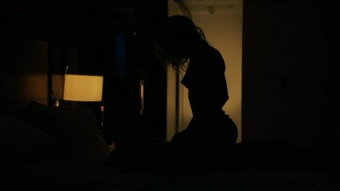 Anna Kotova - Topless Scenes in Uchitelya s01e01 (2018)