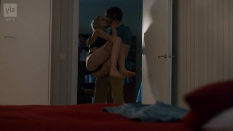 Alina Tomnikov - Topless Scenes in Blind Donna s01e08 (2018)