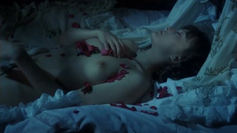 Grazyna Dlugolecka - Topless Scenes in The Story of Sin (1975)