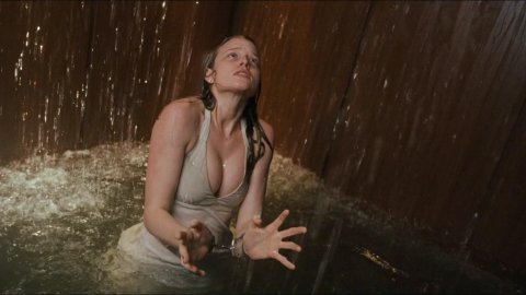 Rachel Nichols - Topless Scenes in P2 (2007)