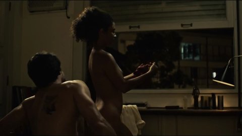 Cinara Leal, Ethienne Estevam - Topless Scenes in A Divisão s01e01 (2019)