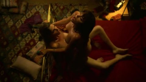 Marta Milans, Geena Roman - Topless Scenes in White Lines s01e03 (2020)