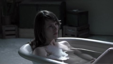 Sabine Krause - Topless Scenes in Rounds (2007)