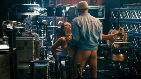 Clara Grosse, Lilli Schweiger - Topless Scenes in Class Reunion 1.0 (2018)