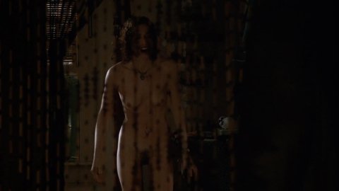 Embeth Davidtz - Topless Scenes in The Gingerbread Man (1998)