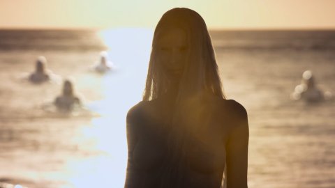 Lisa Seiffert - Topless Scenes in Tidelands s01e05-08 (2018)