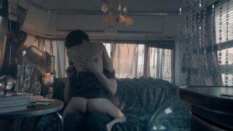 Marika Soposka - Topless Scenes in Cirkus Bukowsky s01e05-06 (2013)