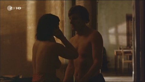 Anna Fischer - Topless Scenes in liebeskind (2005)