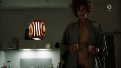 Anna Schafer - Topless Scenes in Scene of the Crime e1022 (2017)